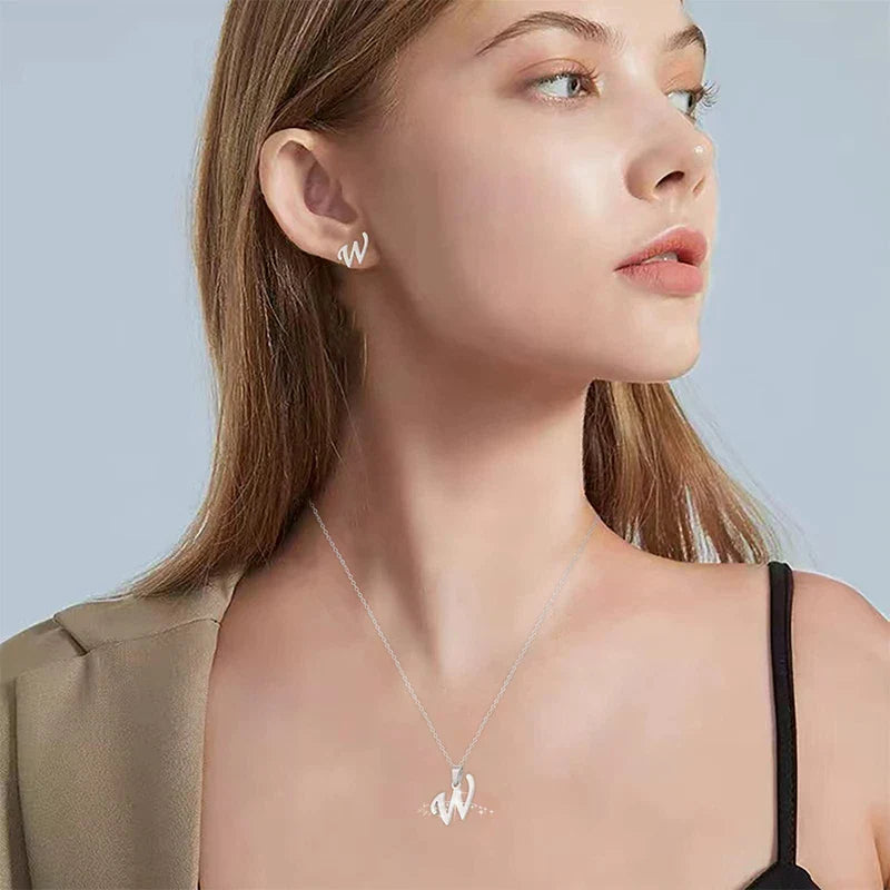 Personalisierte Halskette mit Initialen-Anhänger