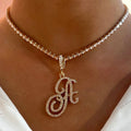Choker mit Initialen-Anhänger und Strass a