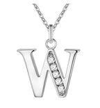 Lange Halskette mit Initialenanhänger w