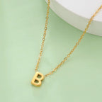Halskette mit Initialenanhänger - Buchstabe 