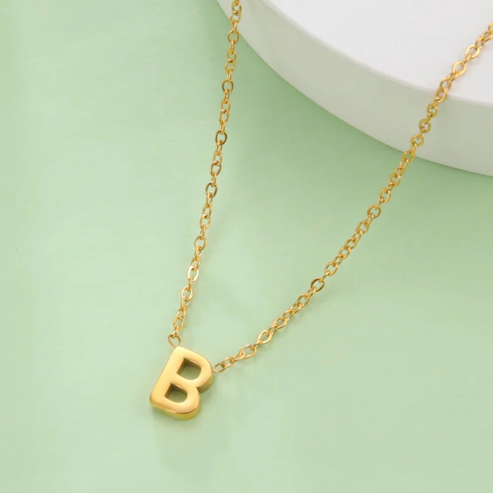 Halskette mit Initialenanhänger - Buchstabe 