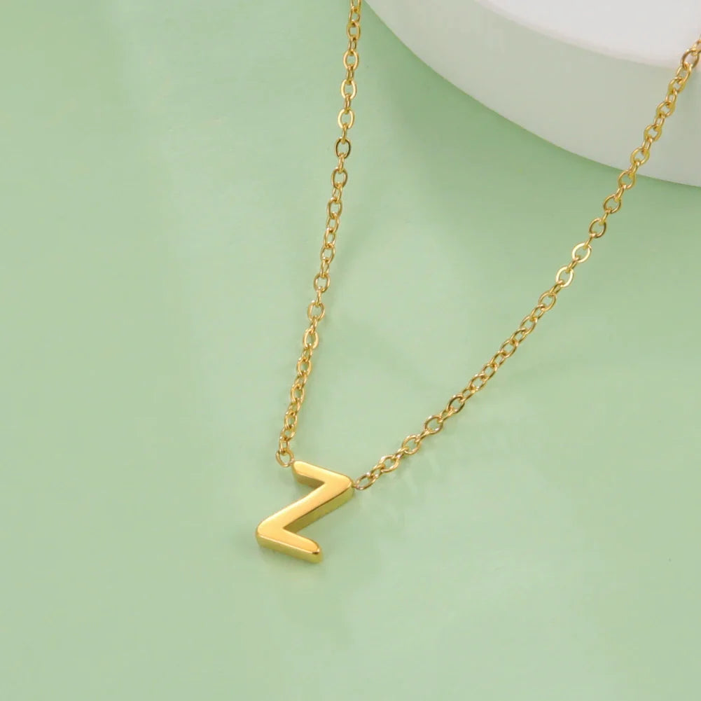 Halskette mit Initialenanhänger - Buchstabe 
