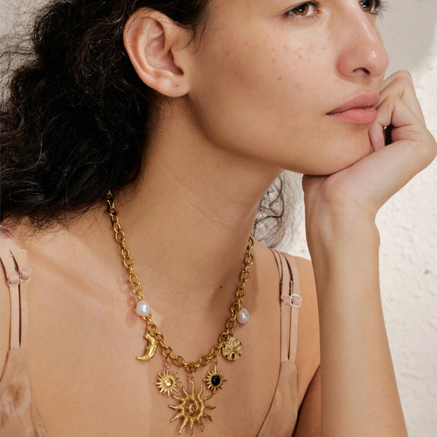 Halskette mit Sonne- und Mondanhänger für Damen
