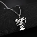 Halskette mit symbolischem jüdischem Menora-Anhänger