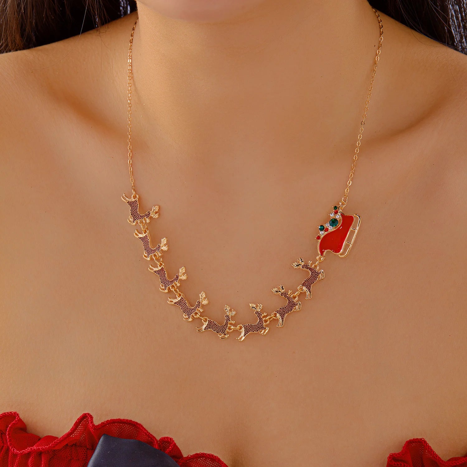 Halskette mit Weihnachtsanhänger Traîneau
