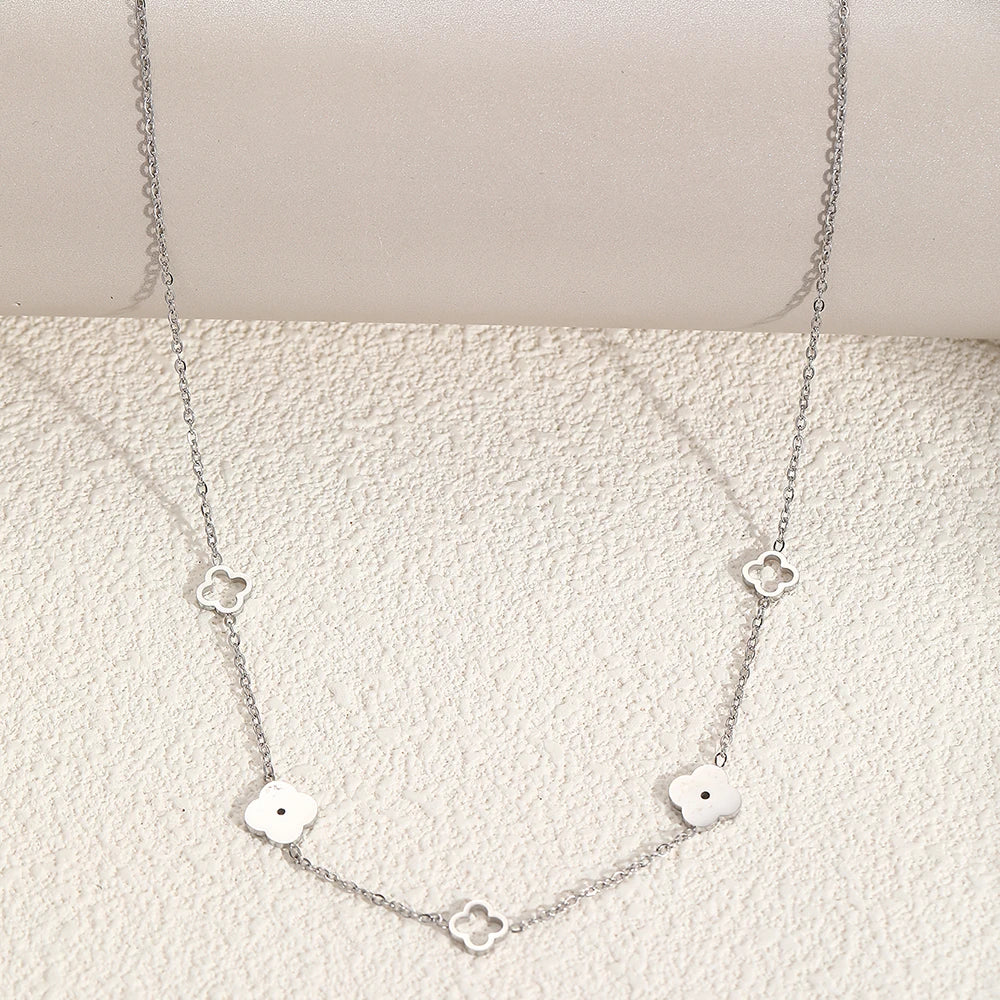 Halskette mit 4-Blatt-Klee Anhänger Silber