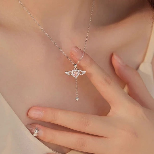 Halskette Herz Engelsflügel rosa