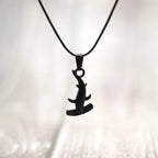 Kordelkette mit schwarzem Hammerhai-Anhänger