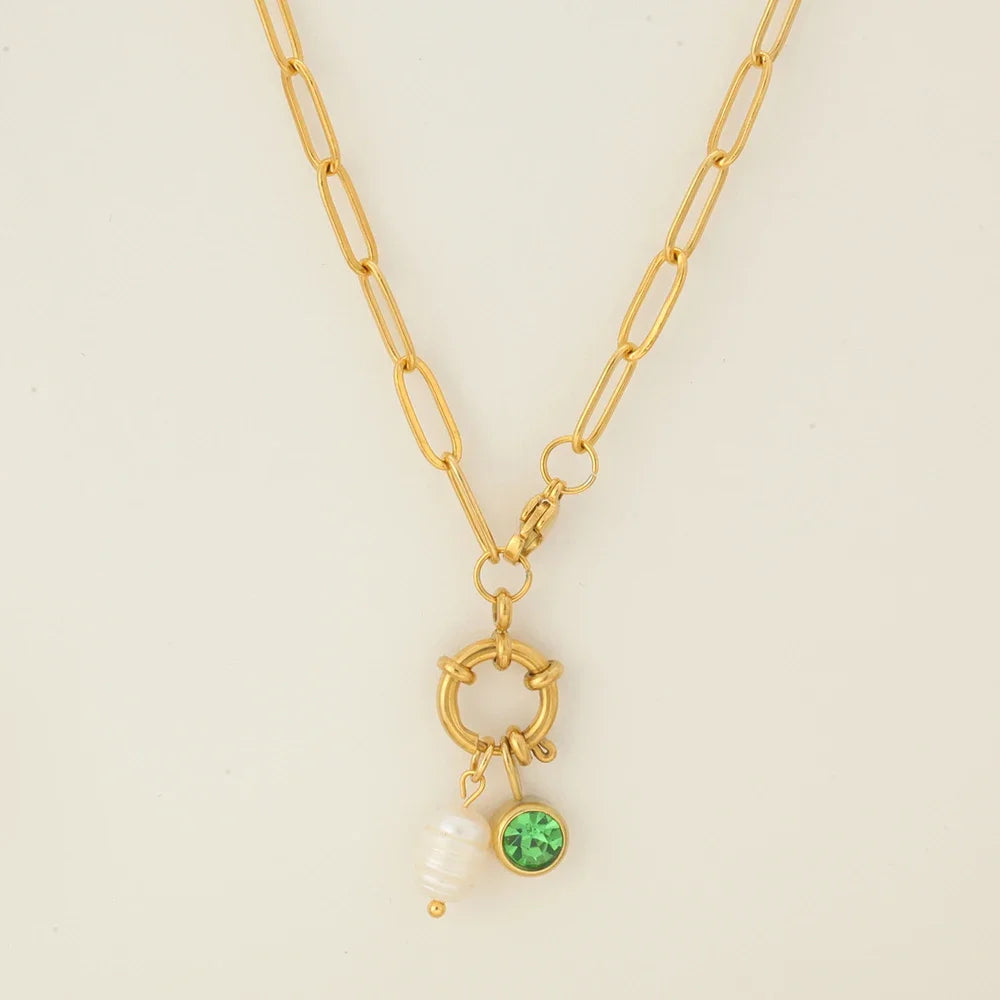Gliederkette mit Perlenanhänger und Geburtsstein August