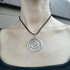 Halskette & Spiralmünze