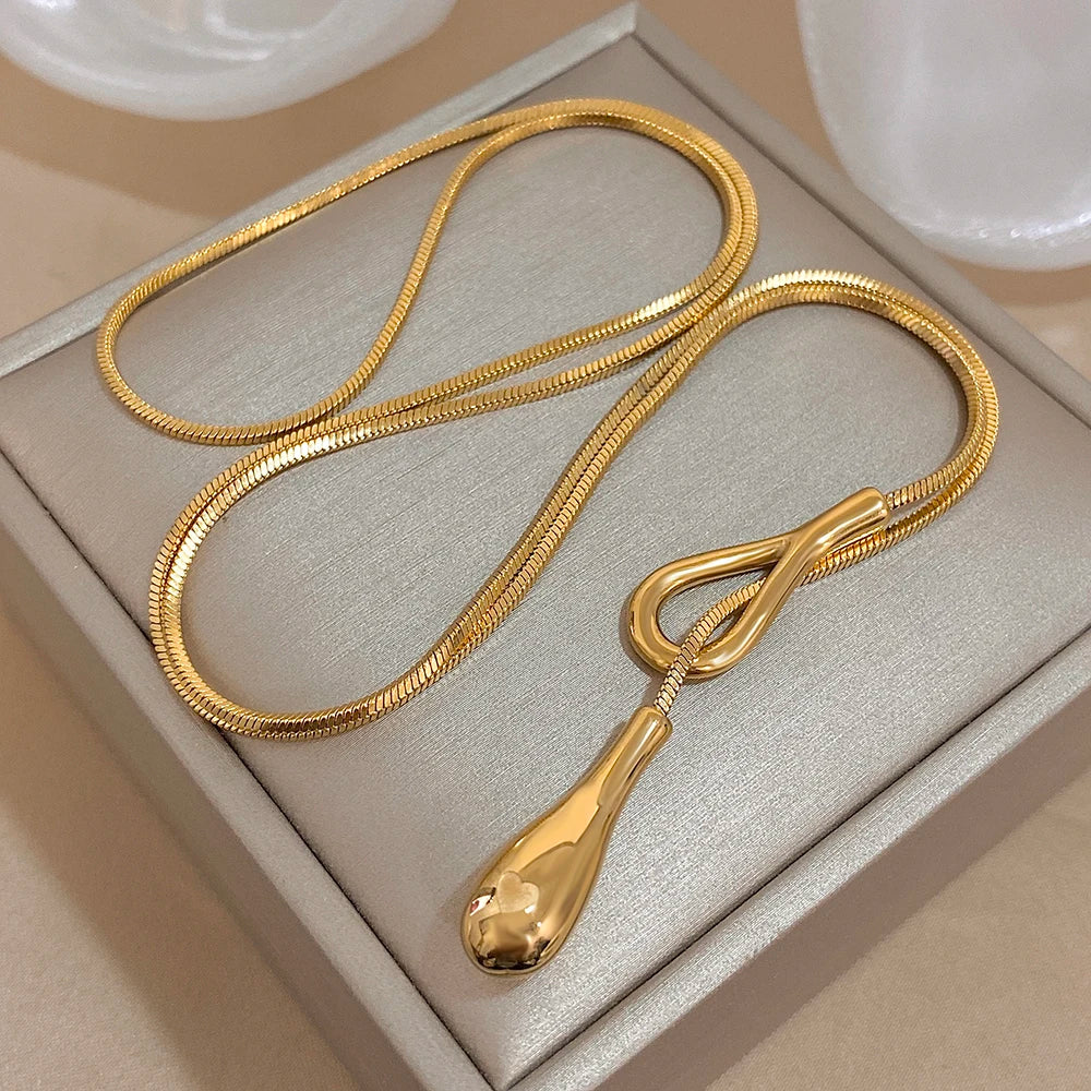 Originale Halskette mit goldfarbenem Wassertropfen-Anhänger