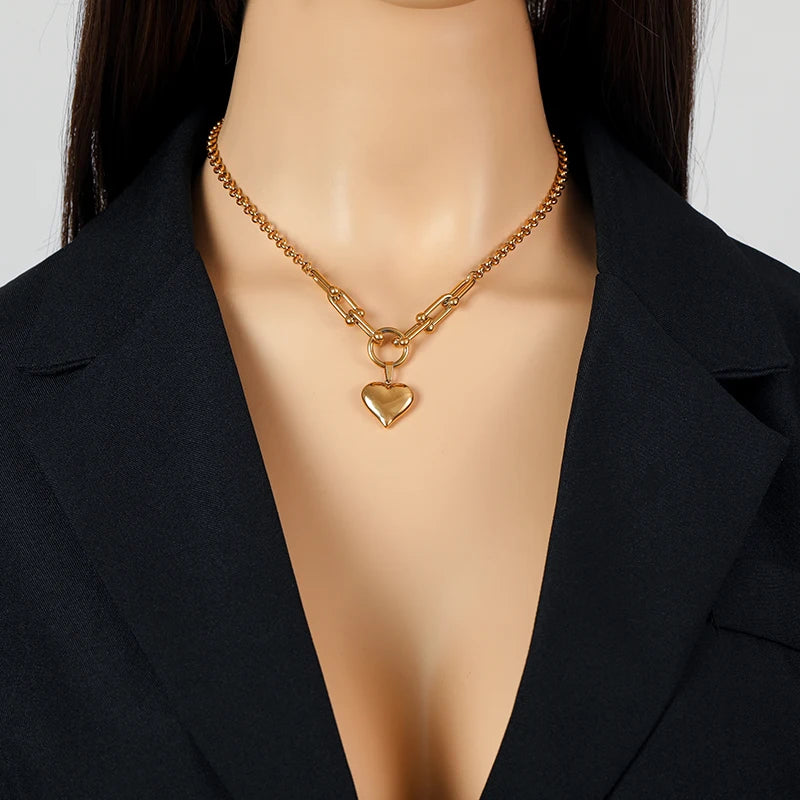 Halskette mit Herzanhänger, Choker, Gold