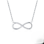 Charm-Anhänger-Halskette mit unendlichem Zirkon