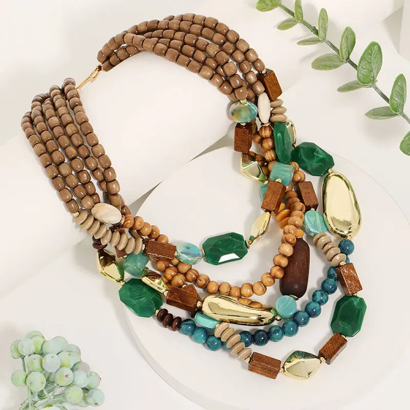 Perlen- und Holzanhänger Halskette grün
