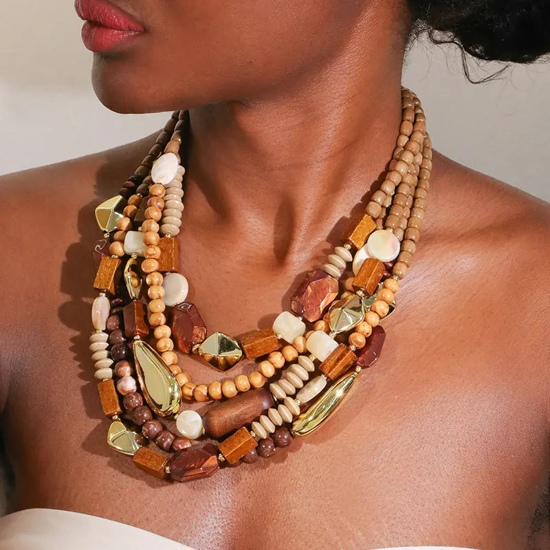 Perlen- und Holzanhänger Halskette braun