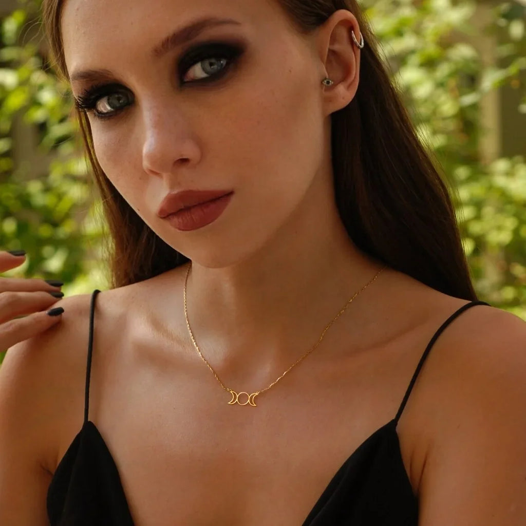 Halskette Anhänger Frau Dreifachmond Hexerei Wicca