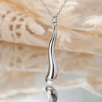 Asymmetrische Wassertropfen-Anhänger-Halskette Silber