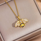 Damenhalskette mit Bienenanhänger