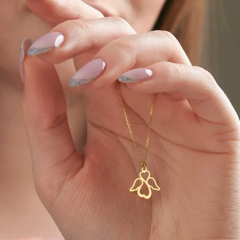Damen-Halskette mit Engelsflügel-Anhänger in Gold
