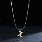 Damen-Choker-Halskette mit Initialen-Anhänger x