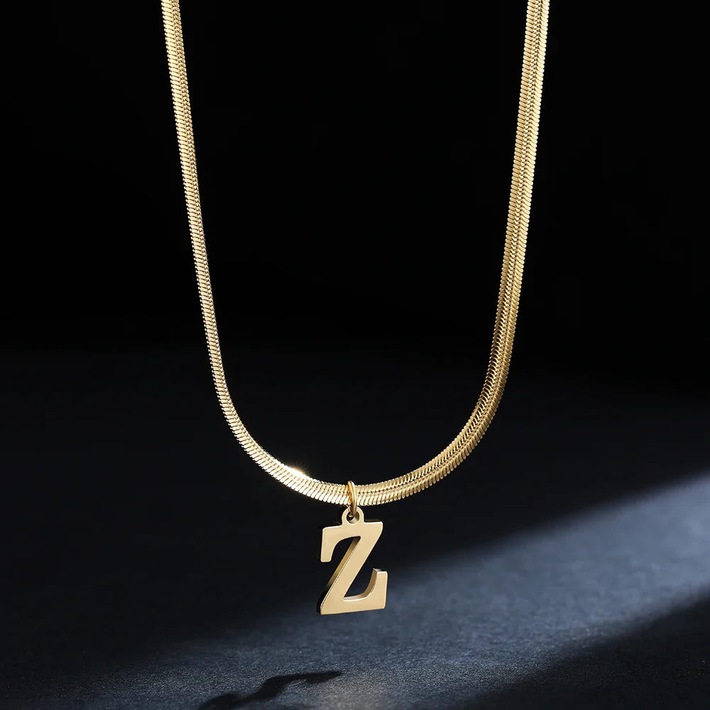 Damen-Choker-Halskette mit Initialen-Anhänger z