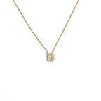 Damen-Choker mit minimalistischem Anhänger Initiale d