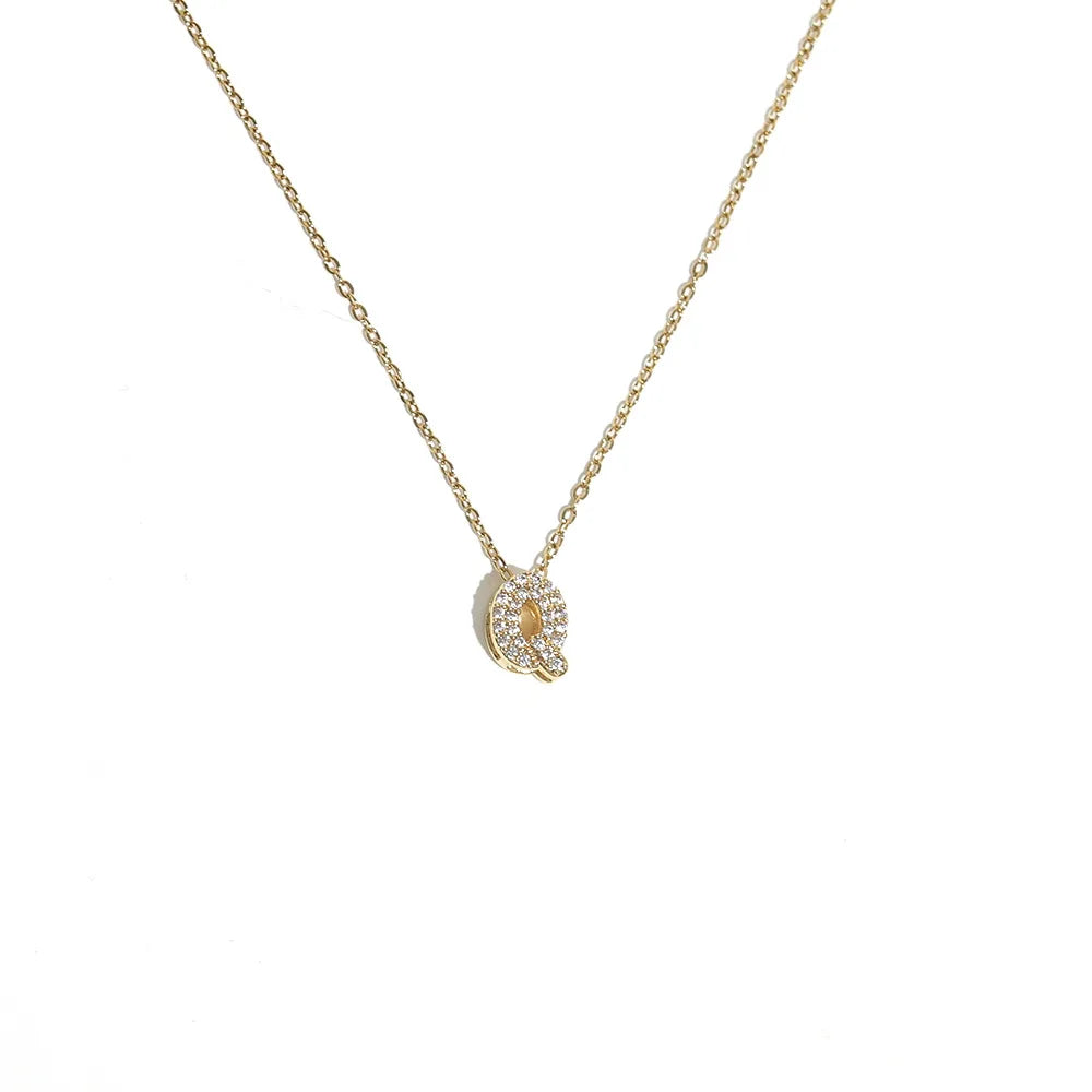 Damen-Choker mit minimalistischem Anhänger Initiale q