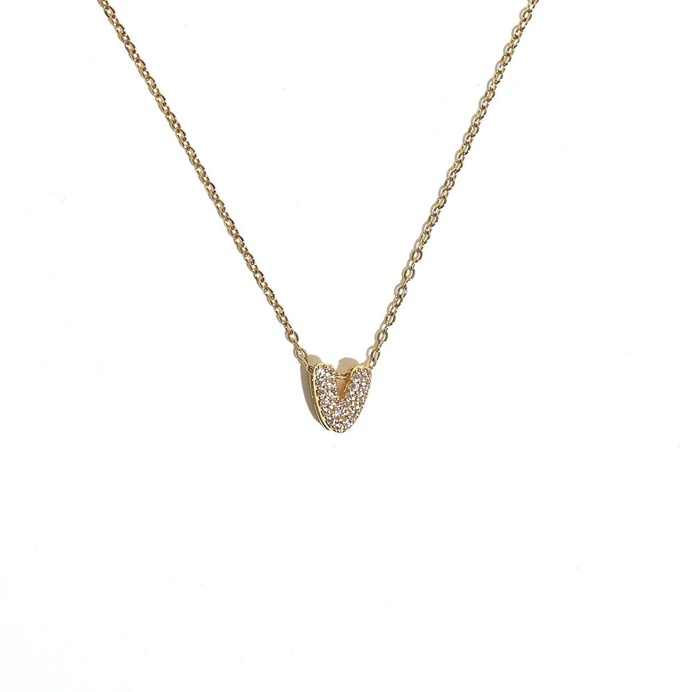 Damen-Choker mit minimalistischem Anhänger Initiale v