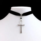 Halskette mit Ankh-Kreuz Anhänger im Choker-Stil