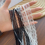Choker-Halskette mit Schleifenanhänger 