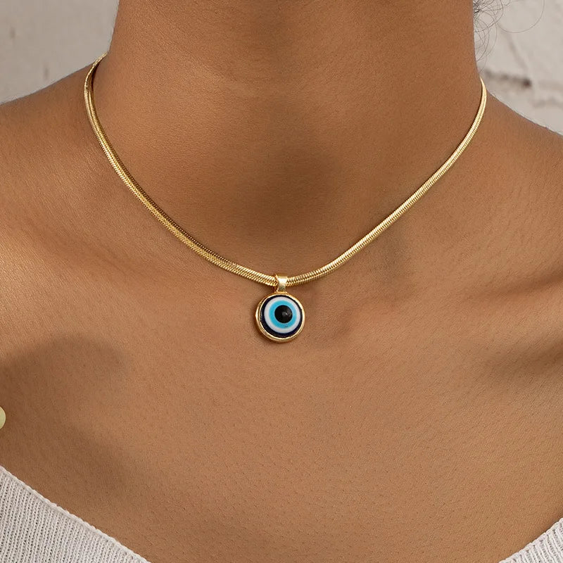 Choker mit blauem Auge Anhänger