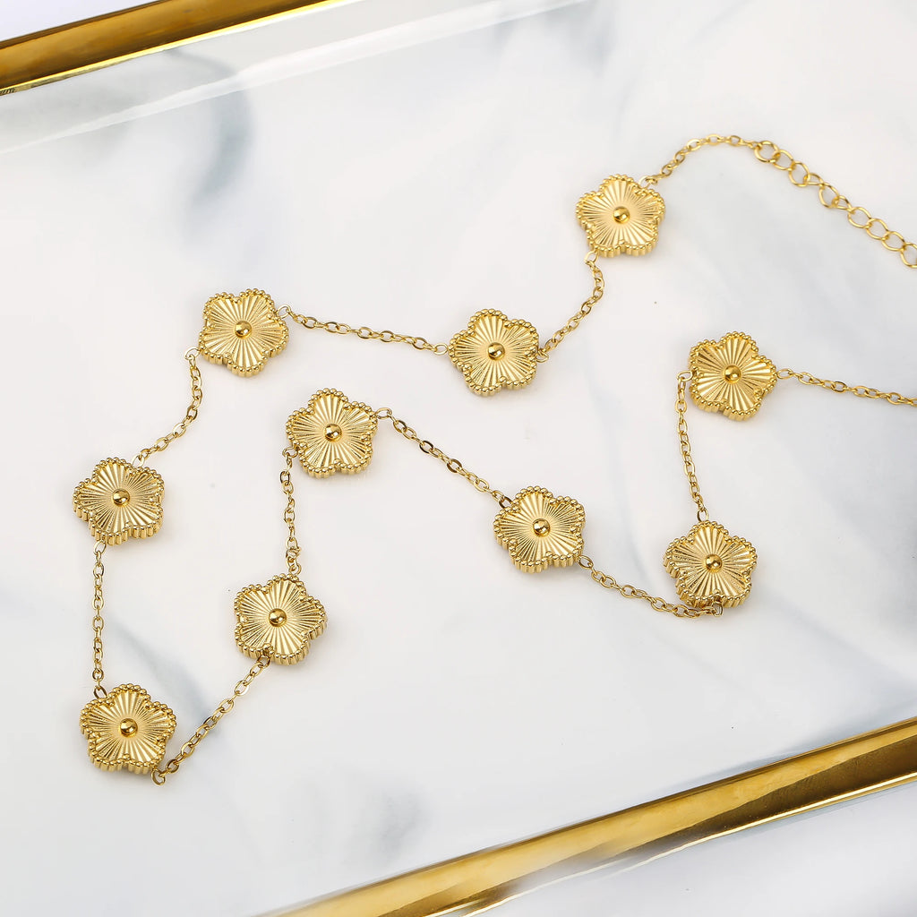 Choker mit 5-Blatt-Klee-Anhängern