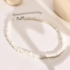 Halskette mit Muscheln im Choker-Stil