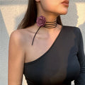 Elegante Halskette mit Anhänger Große lila Rosenblüte