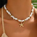 Weiße Choker-Halskette mit Muschel und Seestern, große Perlen