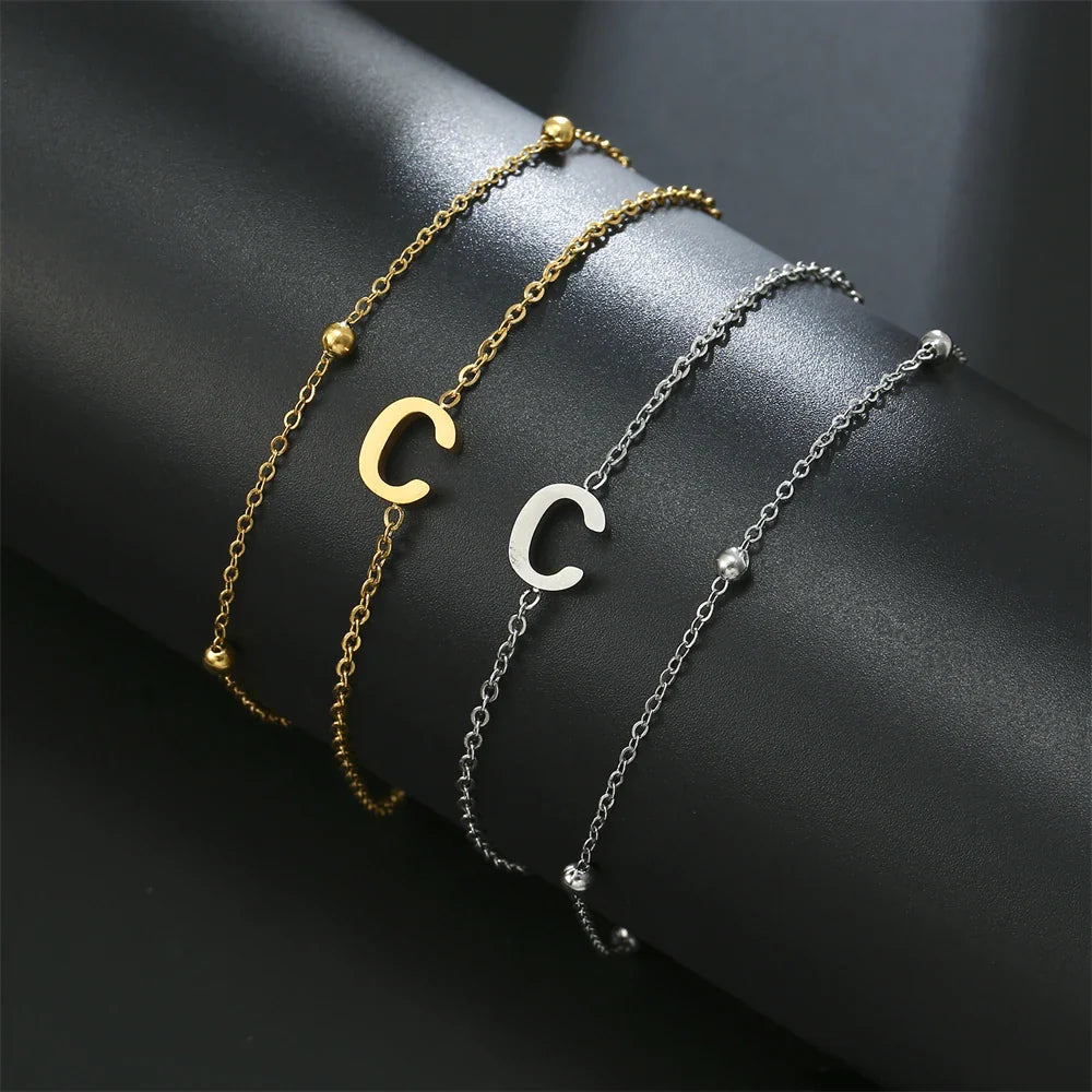 Doppelarmband mit Initiale - Buchstabe 