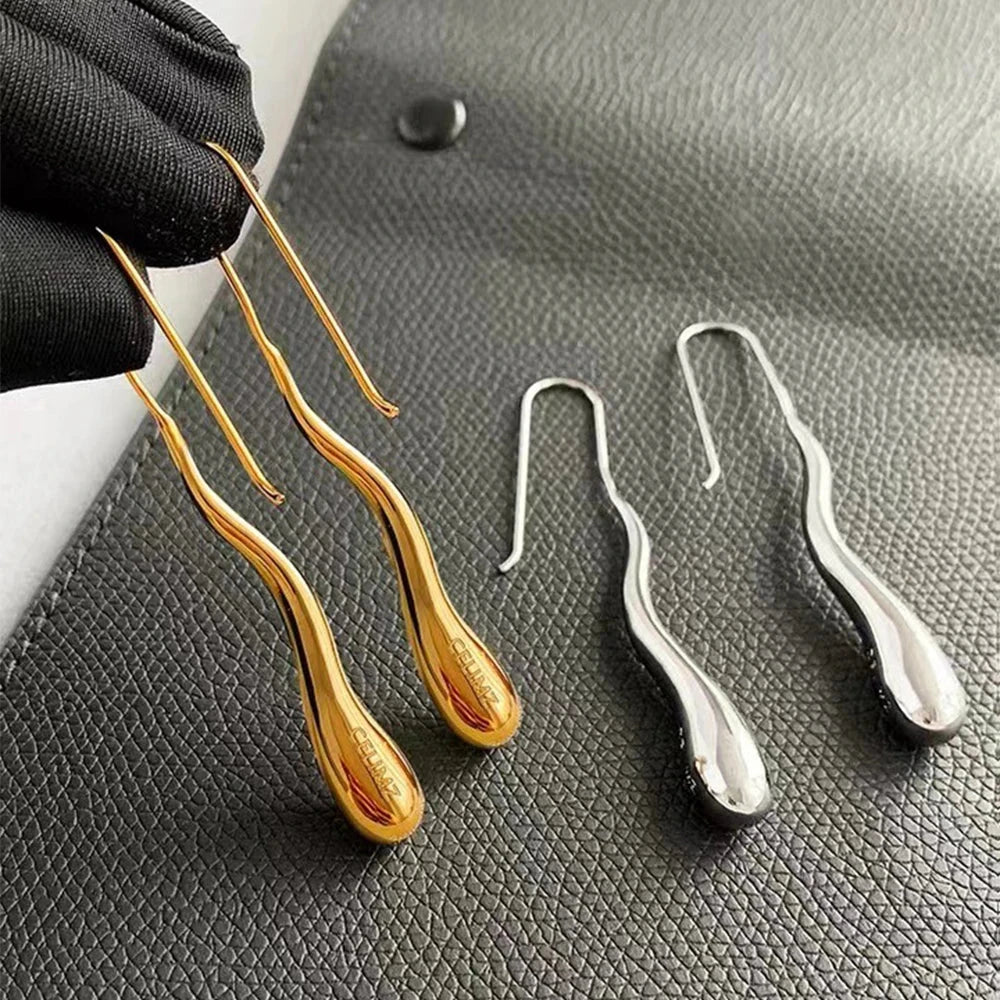 Elegante hängende Ohrringe feiner Wassertropfen Gold