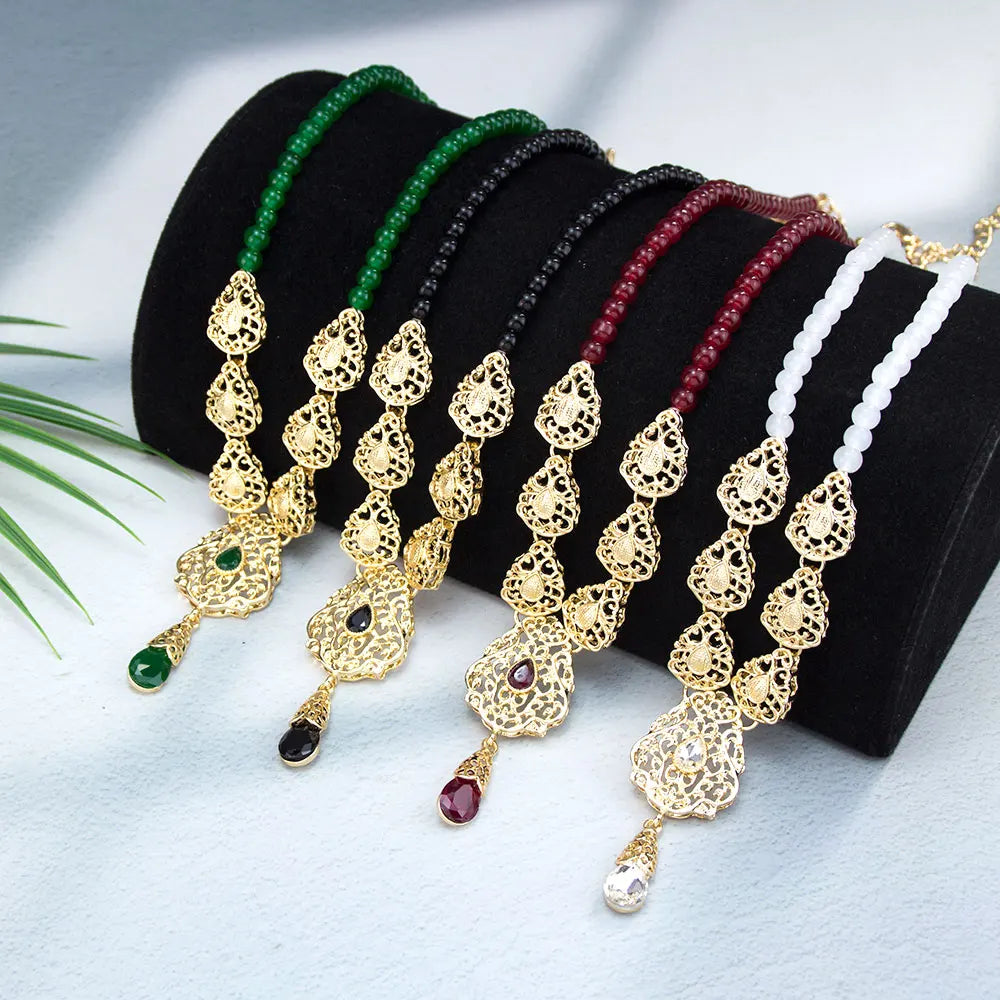 Langer Halskette mit traditionellem weißem arabischem Hochzeitsanhänger