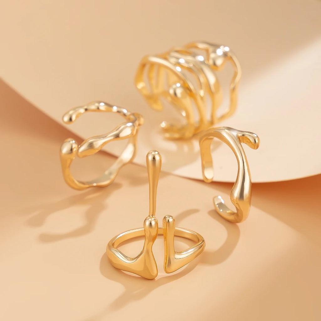 Langer Ring Wassertropfen Gold