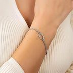 Set mit 2 romantischen Knotenarmbändern für Paare, Freunde oder Duos