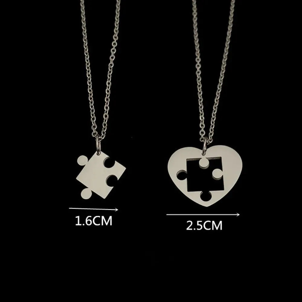 Set mit 2 Halsketten mit Puzzle-Anhänger für Paare