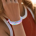 Set aus 3 farbigen, wasserdichten brasilianischen Armbändern rosa