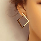 Geometrische Ohrringe aus Gold
