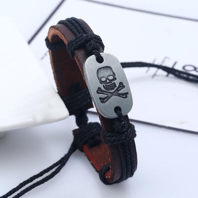 Lederarmband Totenkopf