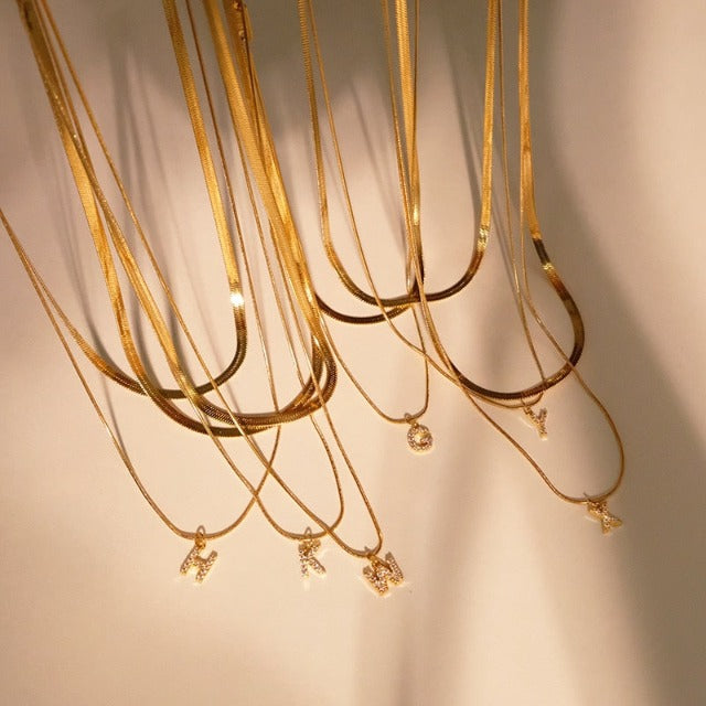 Personalisierte Halskette mit Anfangsbuchstabe